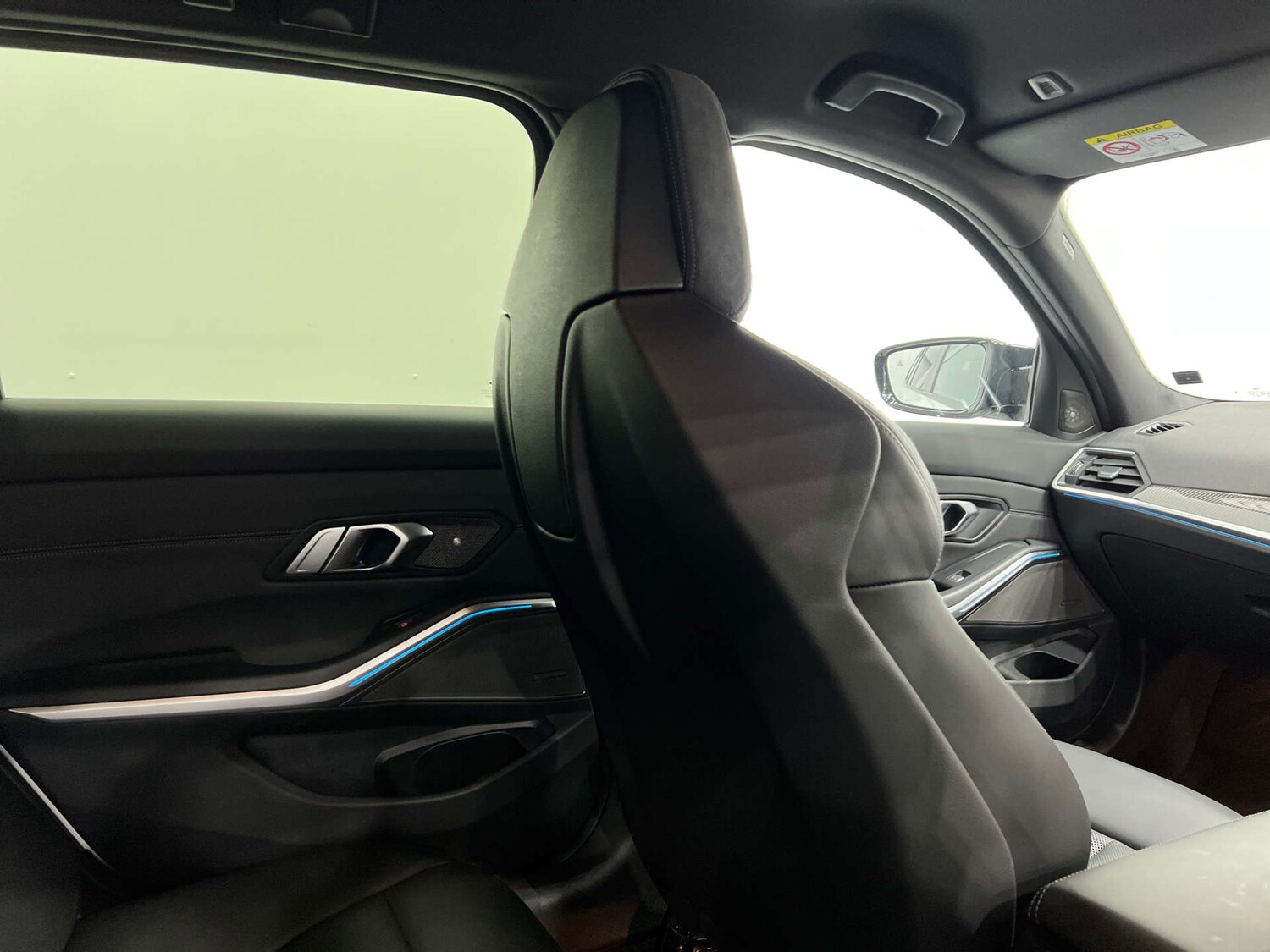 Used BMW 3 Series 2023 for sale - 76028817: Photo 17