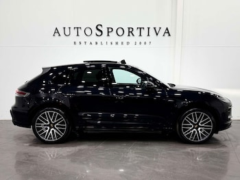 Used Porsche Macan 2023 for sale - 79168243: Photo