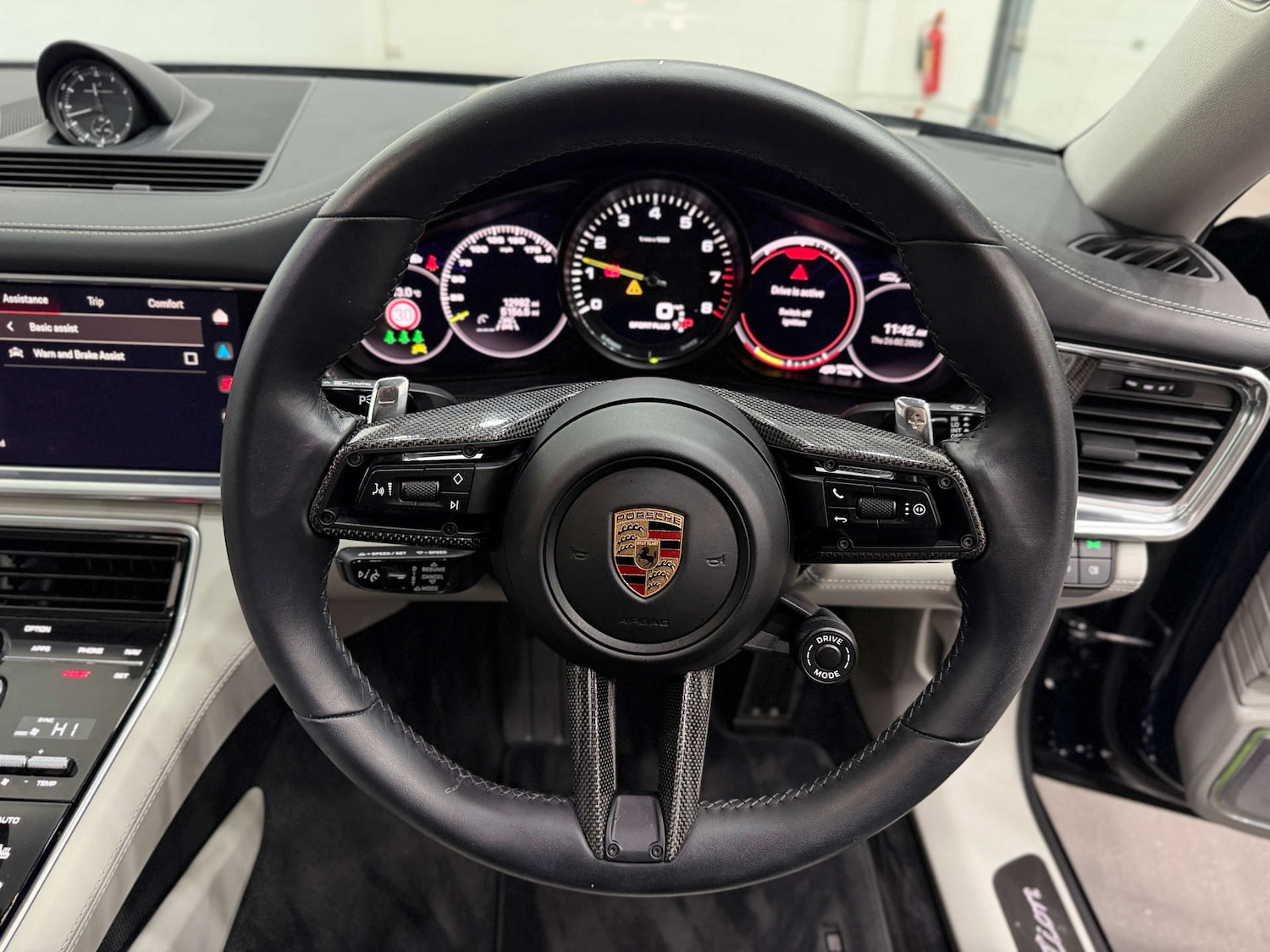 Used Porsche Panamera 2023 for sale - 77833933: Photo 28