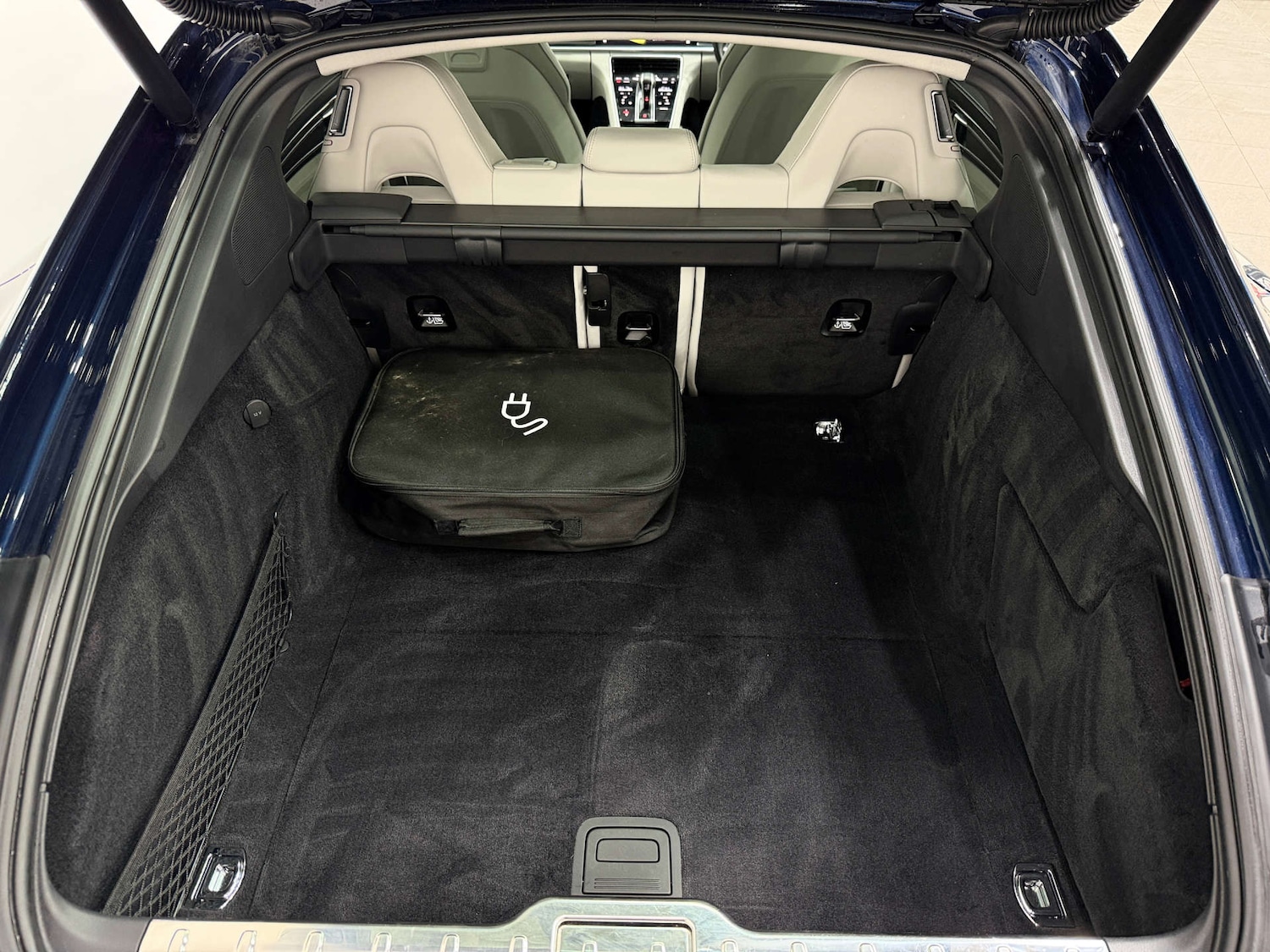 Used Porsche Panamera 2023 for sale - 77833933: Photo 35