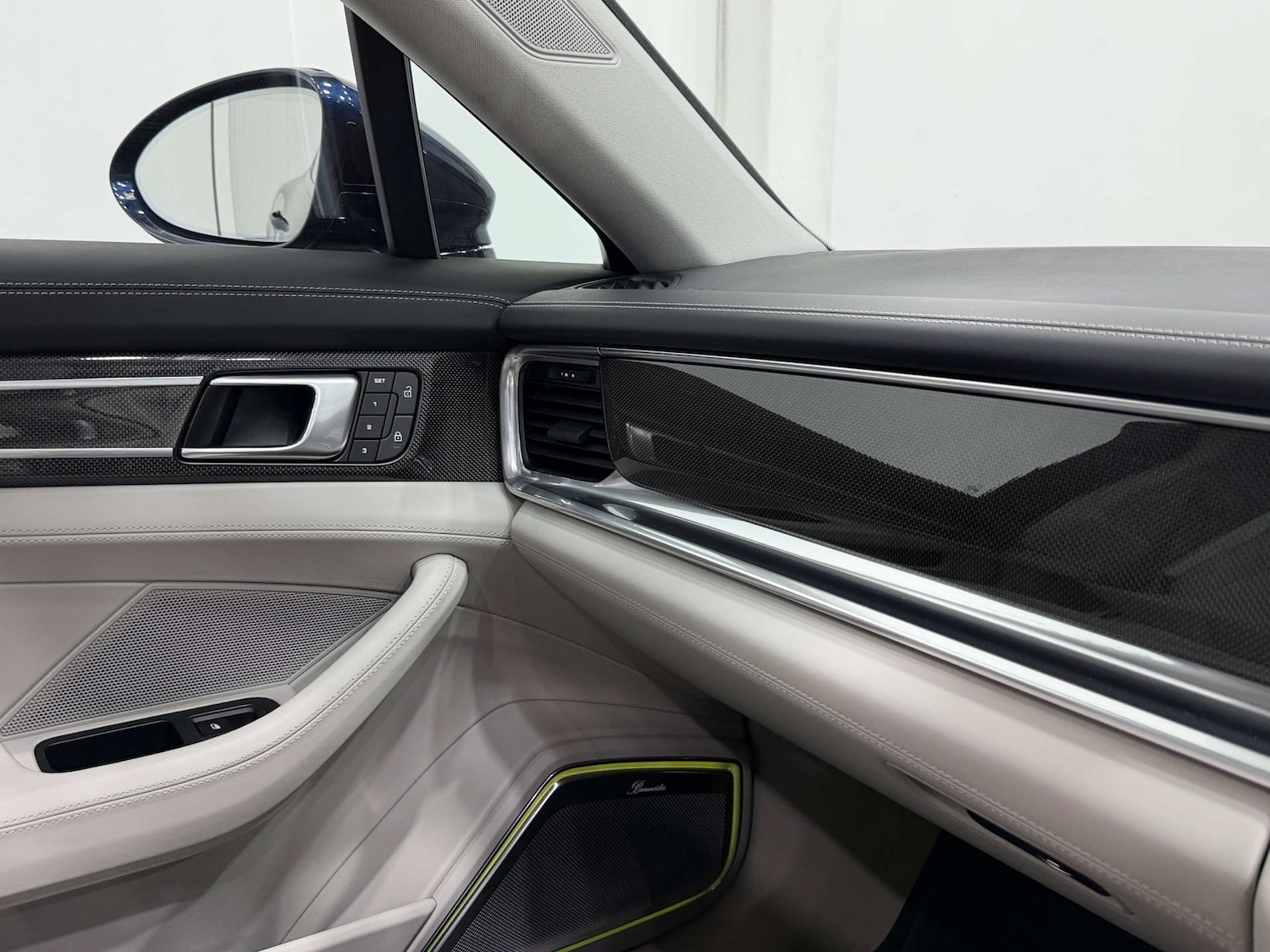 Used Porsche Panamera 2023 for sale - 77833933: Photo 43