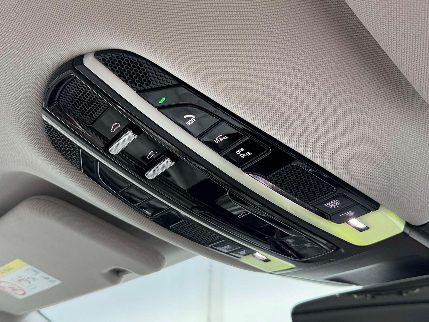 Used Porsche Panamera 2023 for sale - 77833933: Photo 47