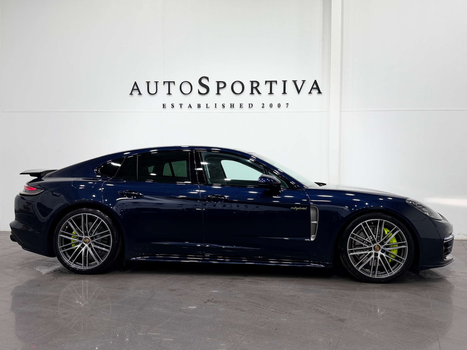 Used Porsche Panamera 2023 for sale - 77833933: Photo 8