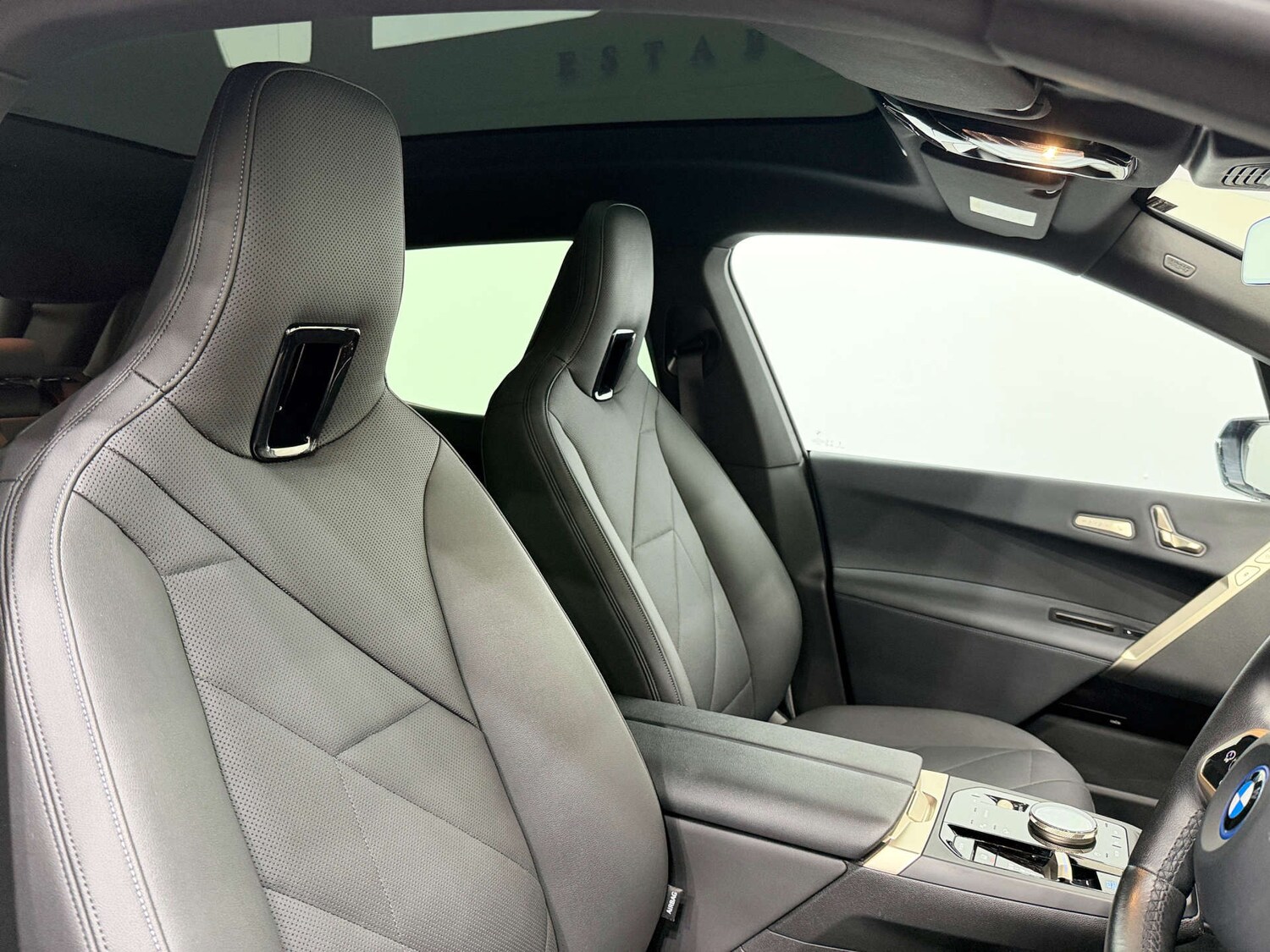 Used BMW iX 2023 for sale - 76414884: Photo 18