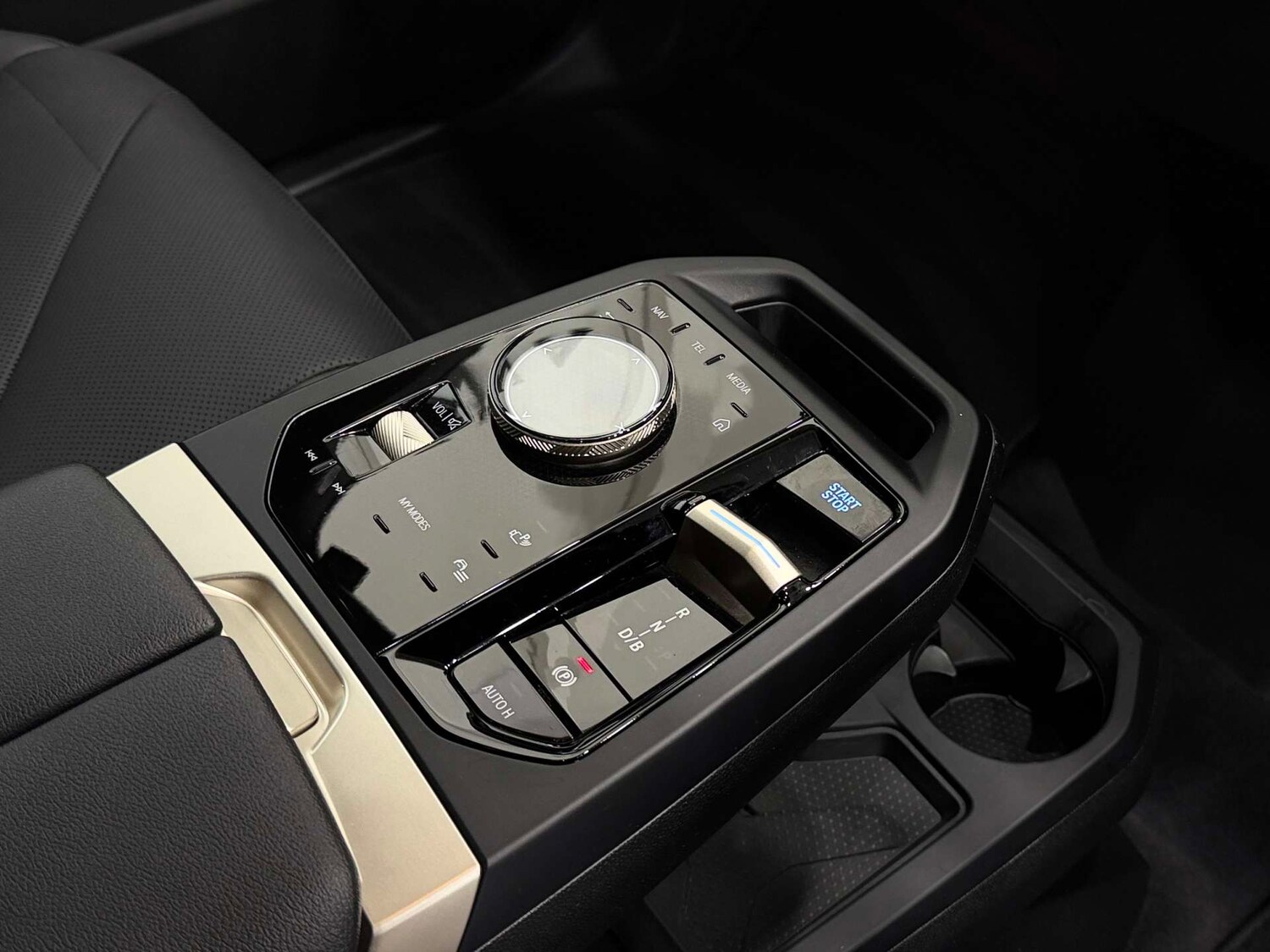 Used BMW iX 2023 for sale - 76414884: Photo 54