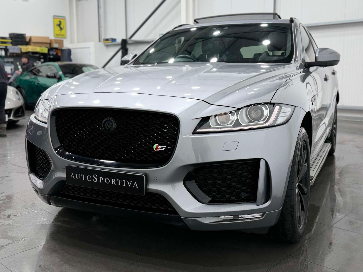 Used Jaguar F-Pace 2020 for sale - 77730159: Photo 12