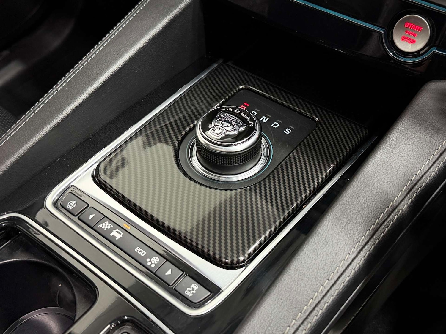 Used Jaguar F-Pace 2020 for sale - 77730159: Photo 32