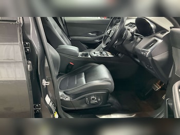 Used Jaguar E-Pace 2022 for sale - 77434662: Photo