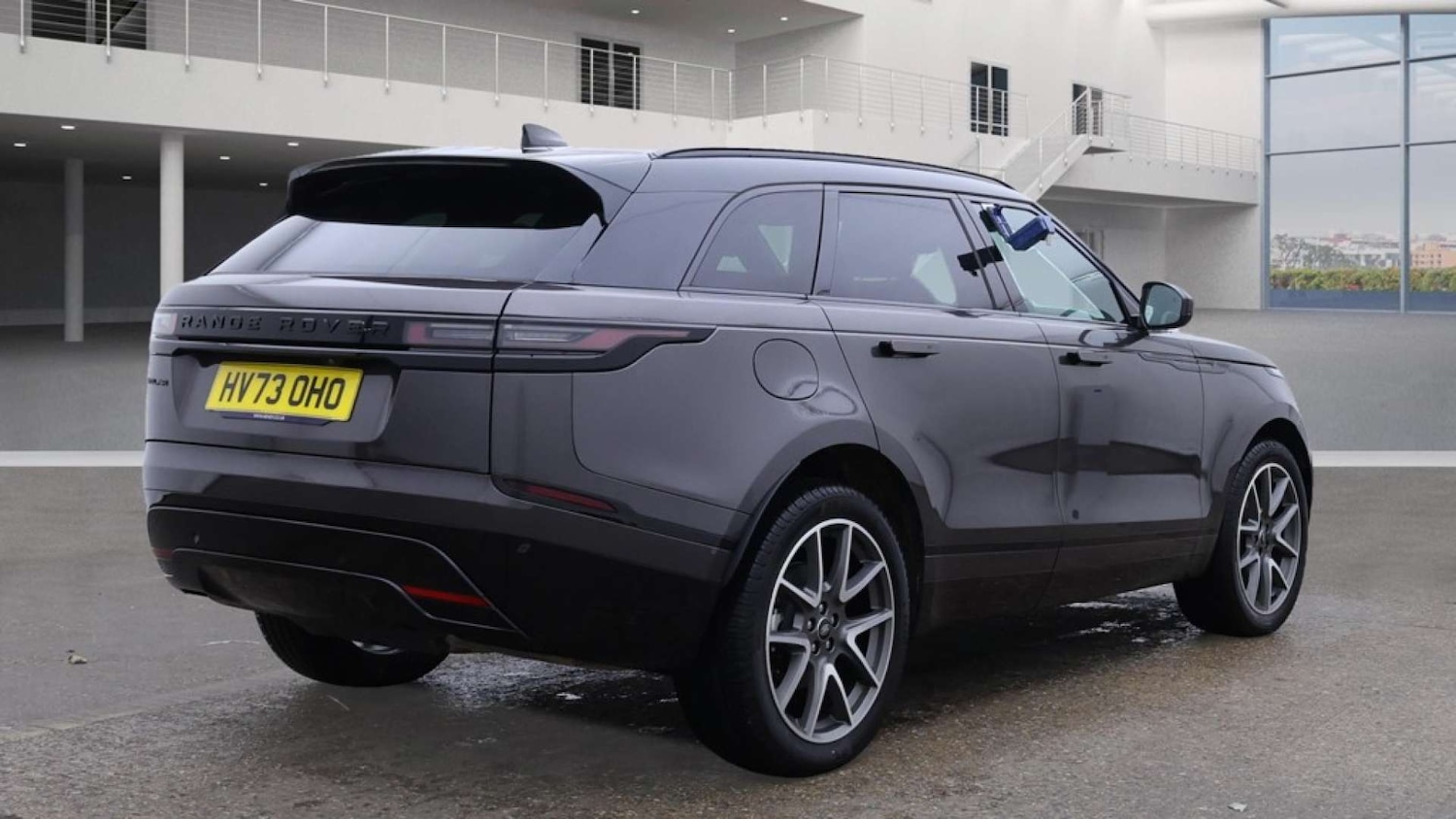 Used Land Rover Range Rover Velar 2023 for sale - 76402695: Photo 3