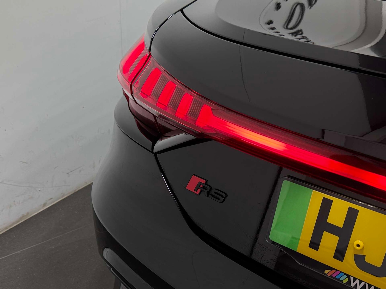 Used Audi RS e-tron GT 2023 for sale - 77833892: Photo 29