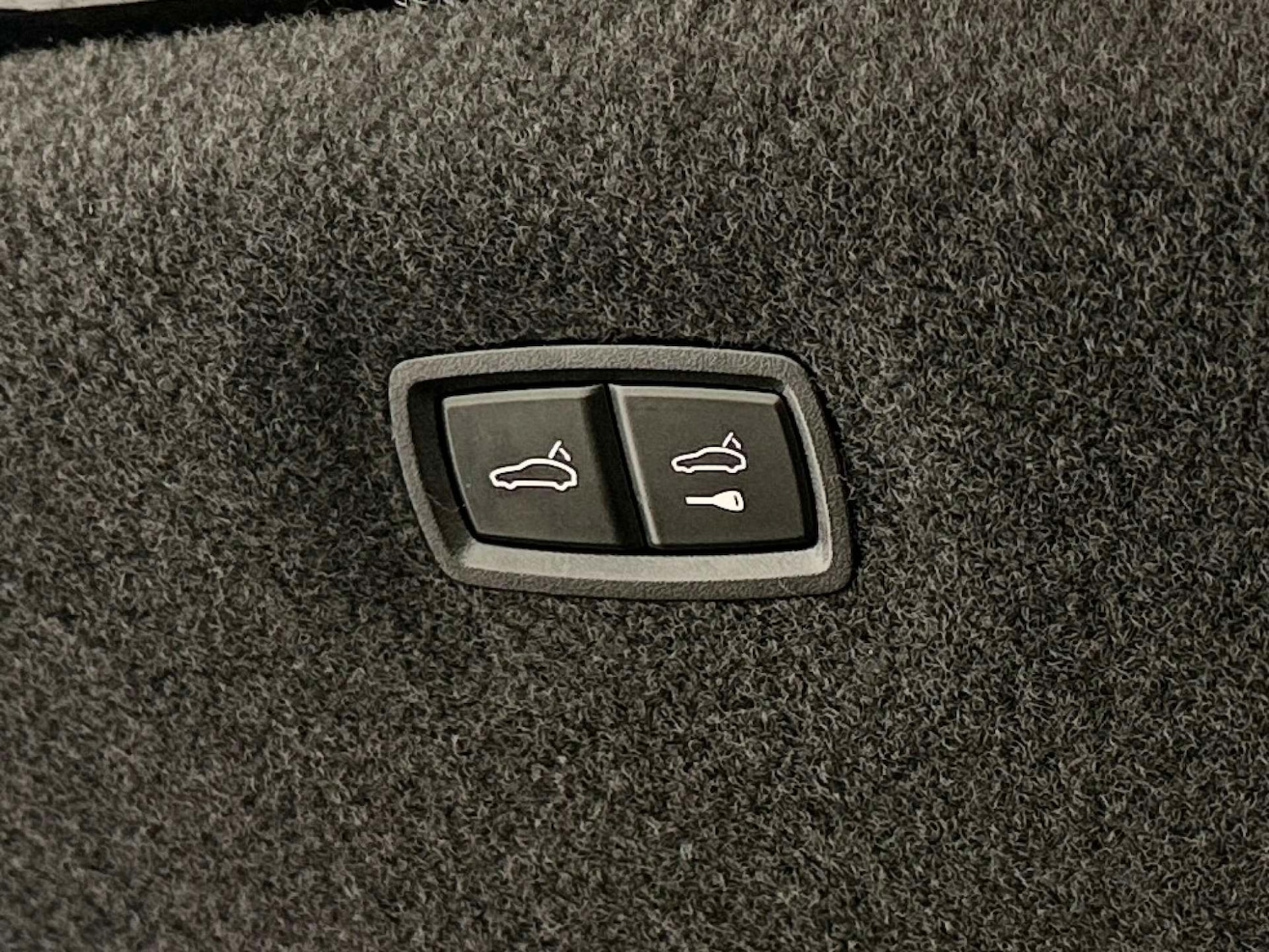 Used Audi RS e-tron GT 2023 for sale - 77833892: Photo 31