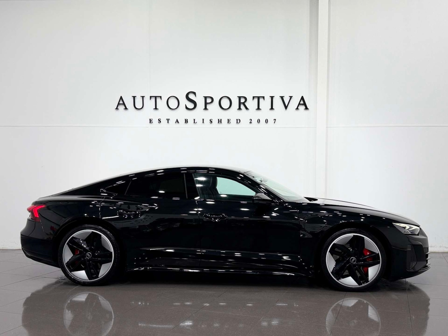 Used Audi RS e-tron GT 2023 for sale - 77833892: Photo 7