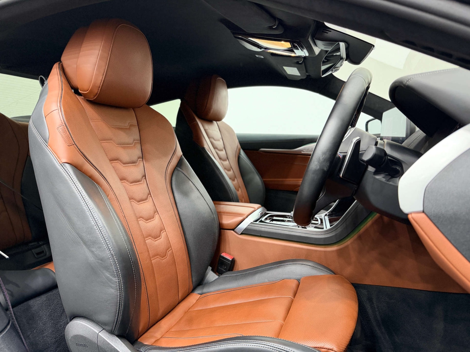 Used BMW 8 Series 2023 for sale - 77833905: Photo 2