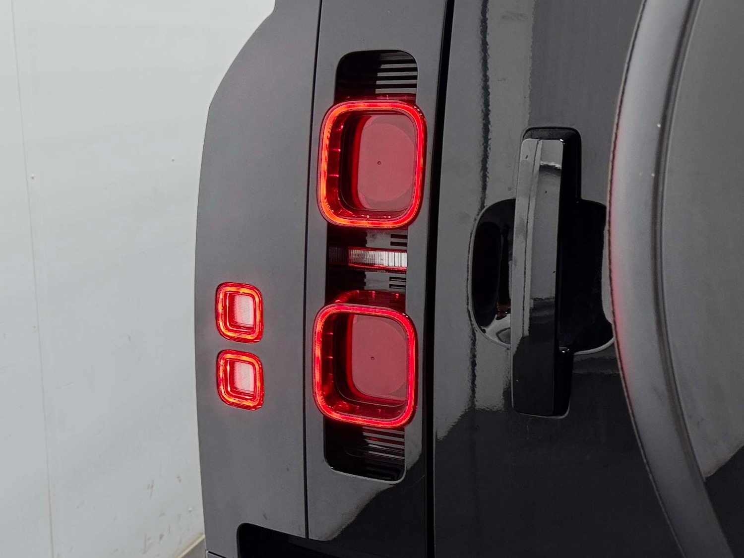 Used Land Rover Defender 2022 for sale - 77833917: Photo 28