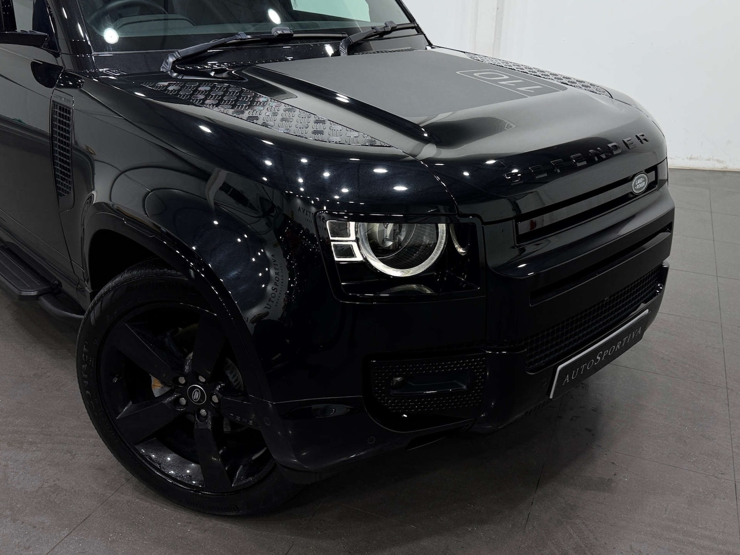 Used Land Rover Defender 2022 for sale - 77833917: Photo 34