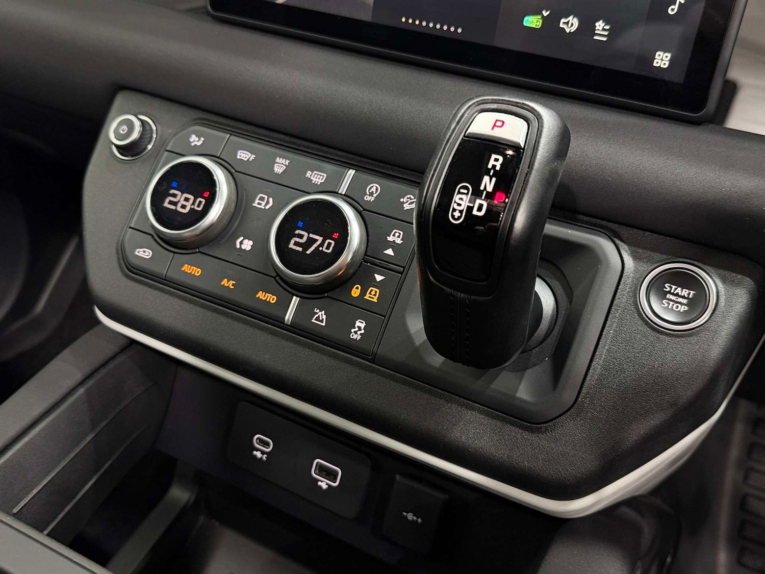 Used Land Rover Defender 2022 for sale - 77833917: Photo 54