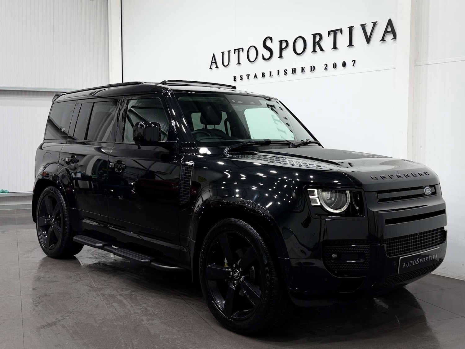 Used Land Rover Defender 2022 for sale - 77833917: Photo 8