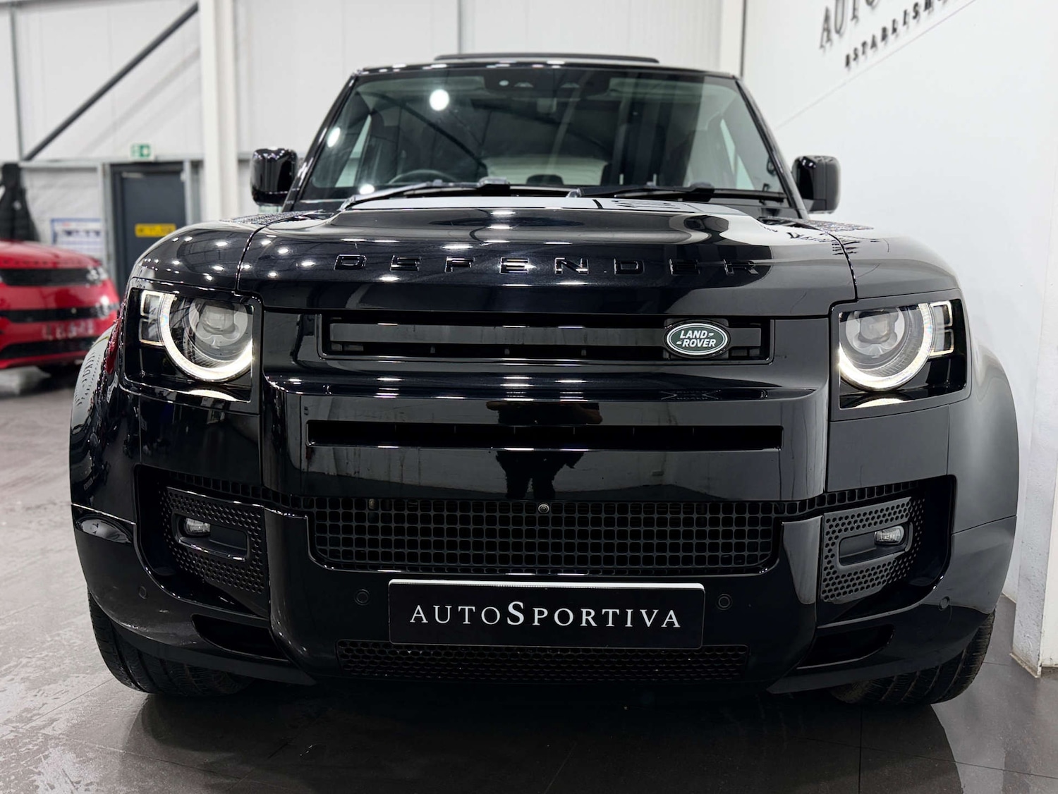 Used Land Rover Defender 2022 for sale - 77833917: Photo 9