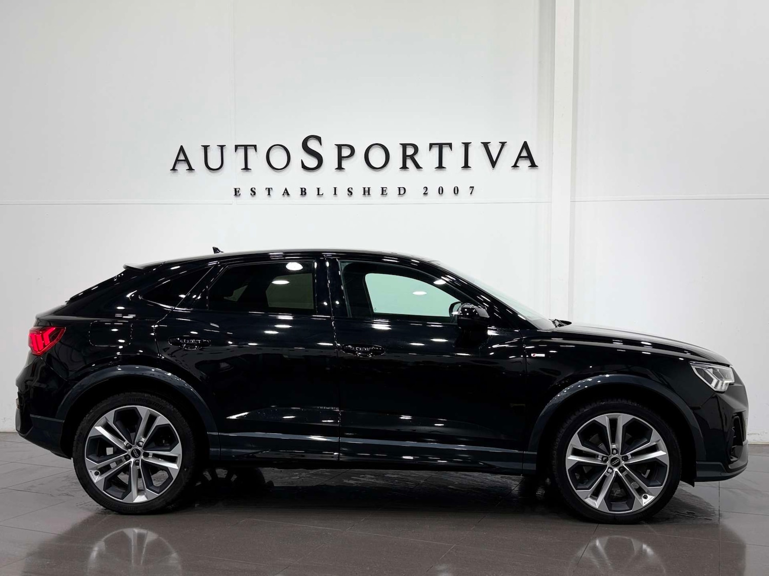Used Audi Q3 2023 for sale - 77618897: Photo 7