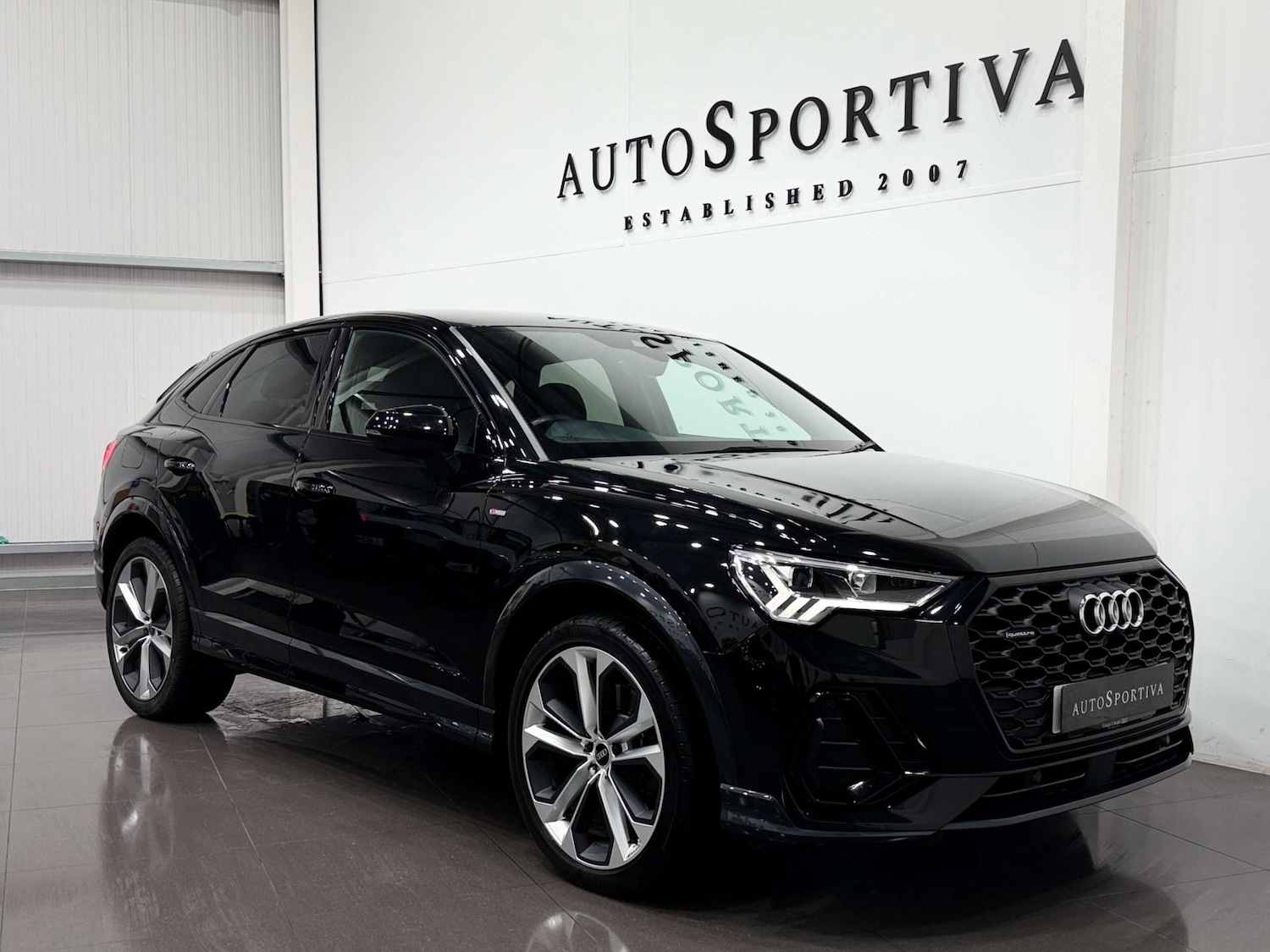 Used Audi Q3 2023 for sale - 77618897: Photo 8