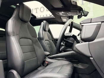 Used Porsche Macan 2025 for sale - 78837912: Photo
