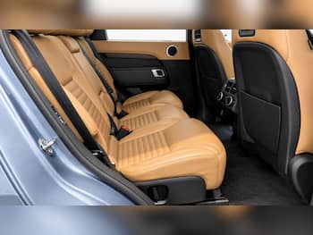 Used Land Rover Discovery 2023 for sale - 79739028: Photo
