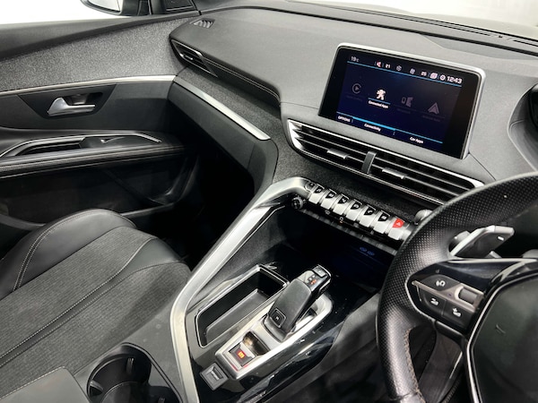Used Peugeot 5008 2018 for sale - 76102722: Photo 41
