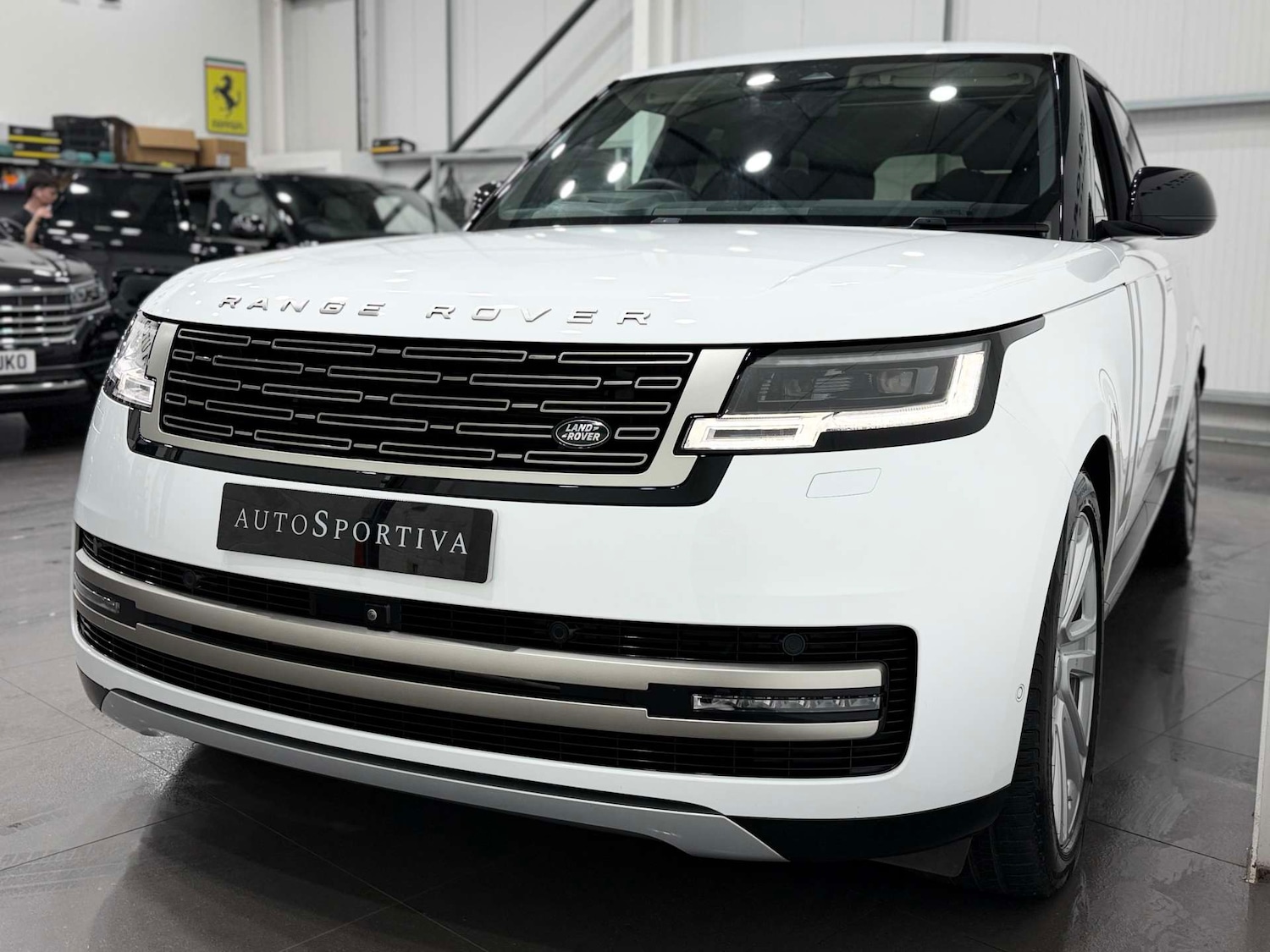 Used Land Rover Range Rover 2023 for sale - 76830082: Photo 12