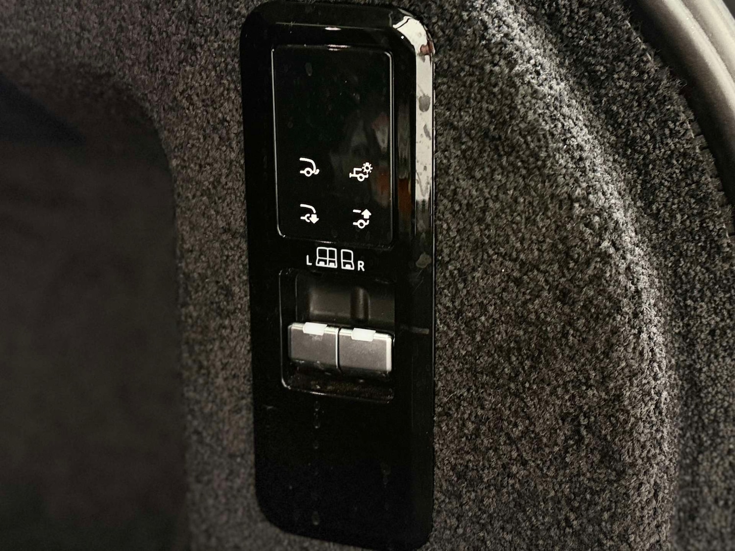 Used Land Rover Range Rover 2023 for sale - 76830082: Photo 33