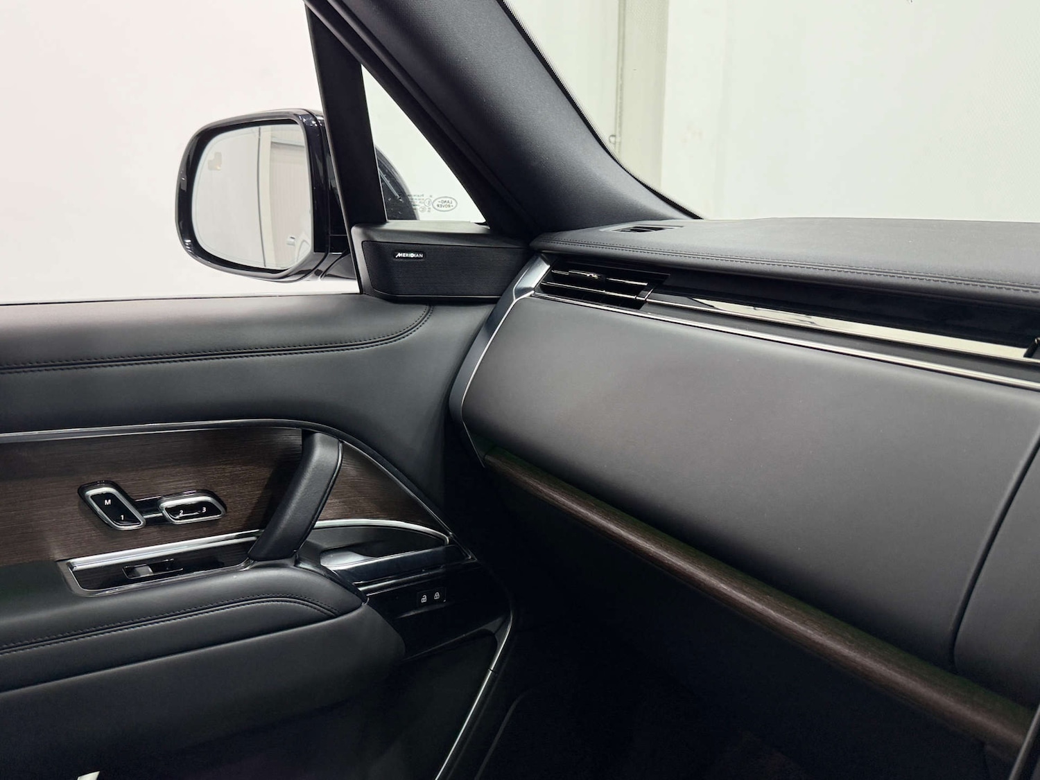 Used Land Rover Range Rover 2023 for sale - 76830082: Photo 37