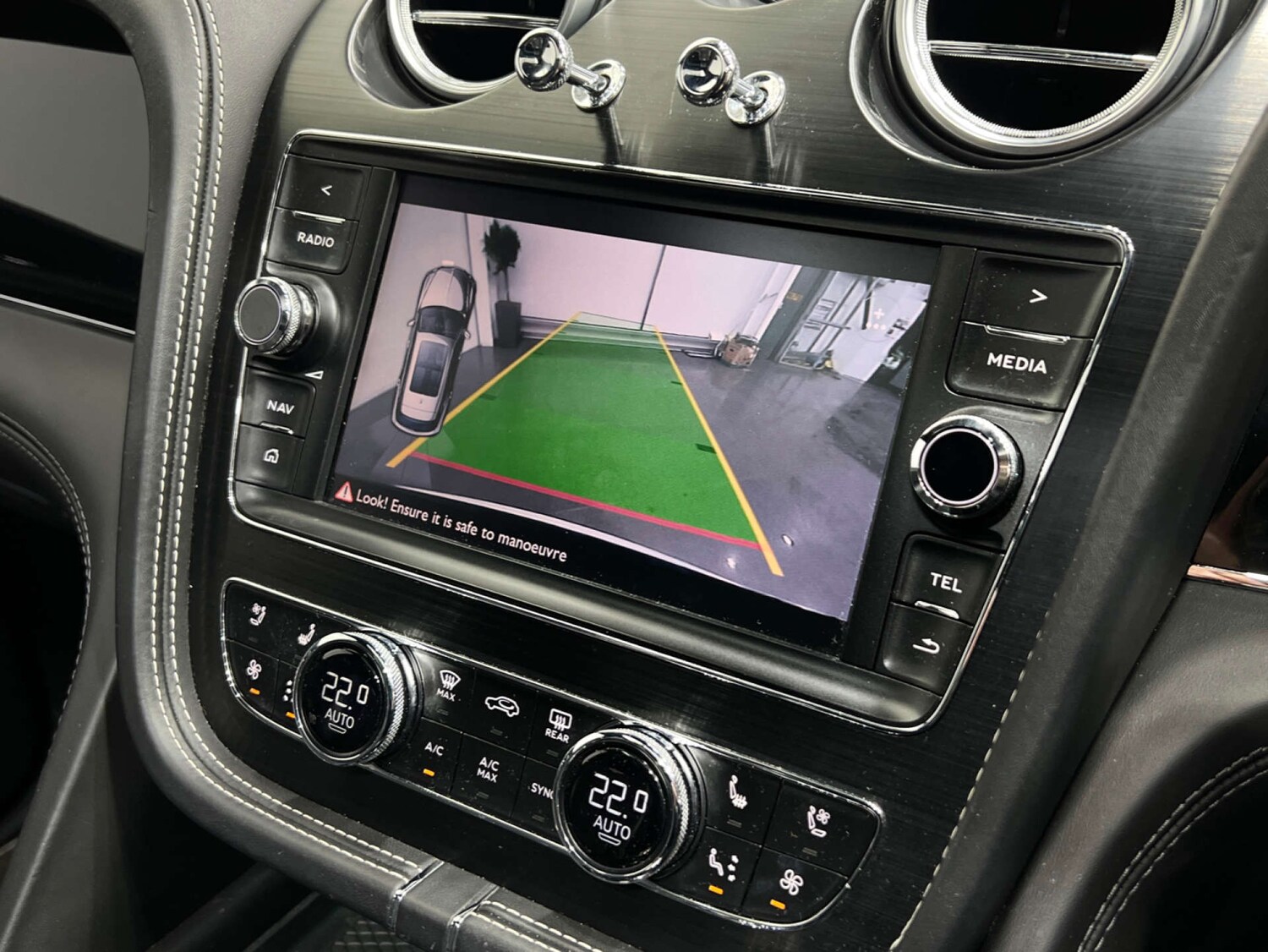 Used Bentley Bentayga 2017 for sale - 77403462: Photo 55