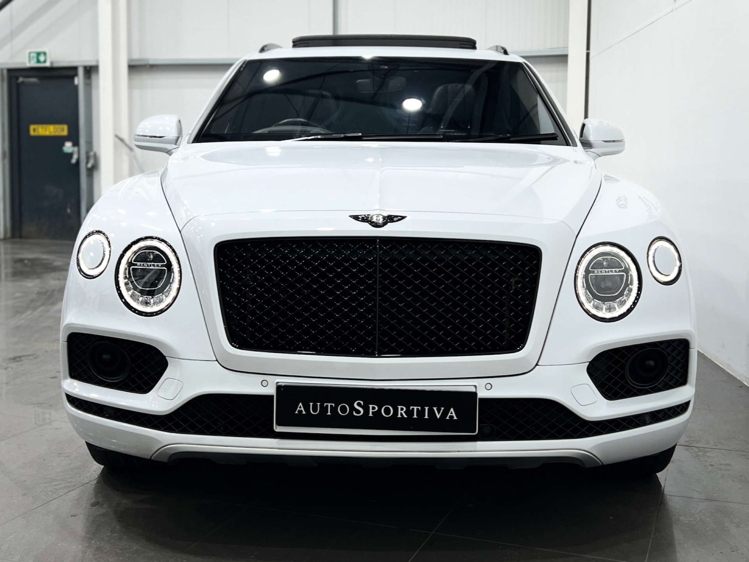 Used Bentley Bentayga 2017 for sale - 77403462: Photo 8