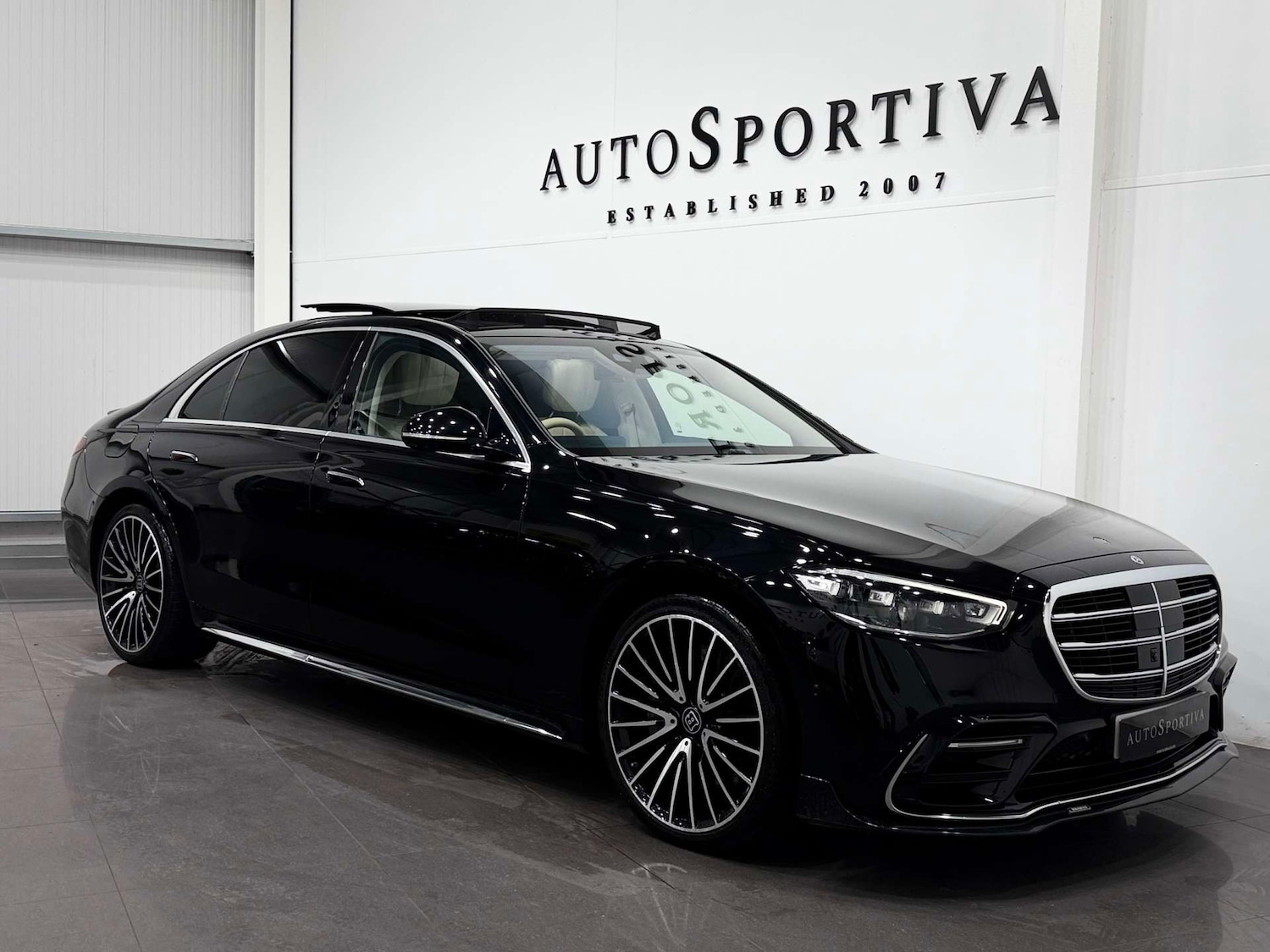 Used Mercedes-Benz S Class 2023 for sale - 77022468: Photo 8