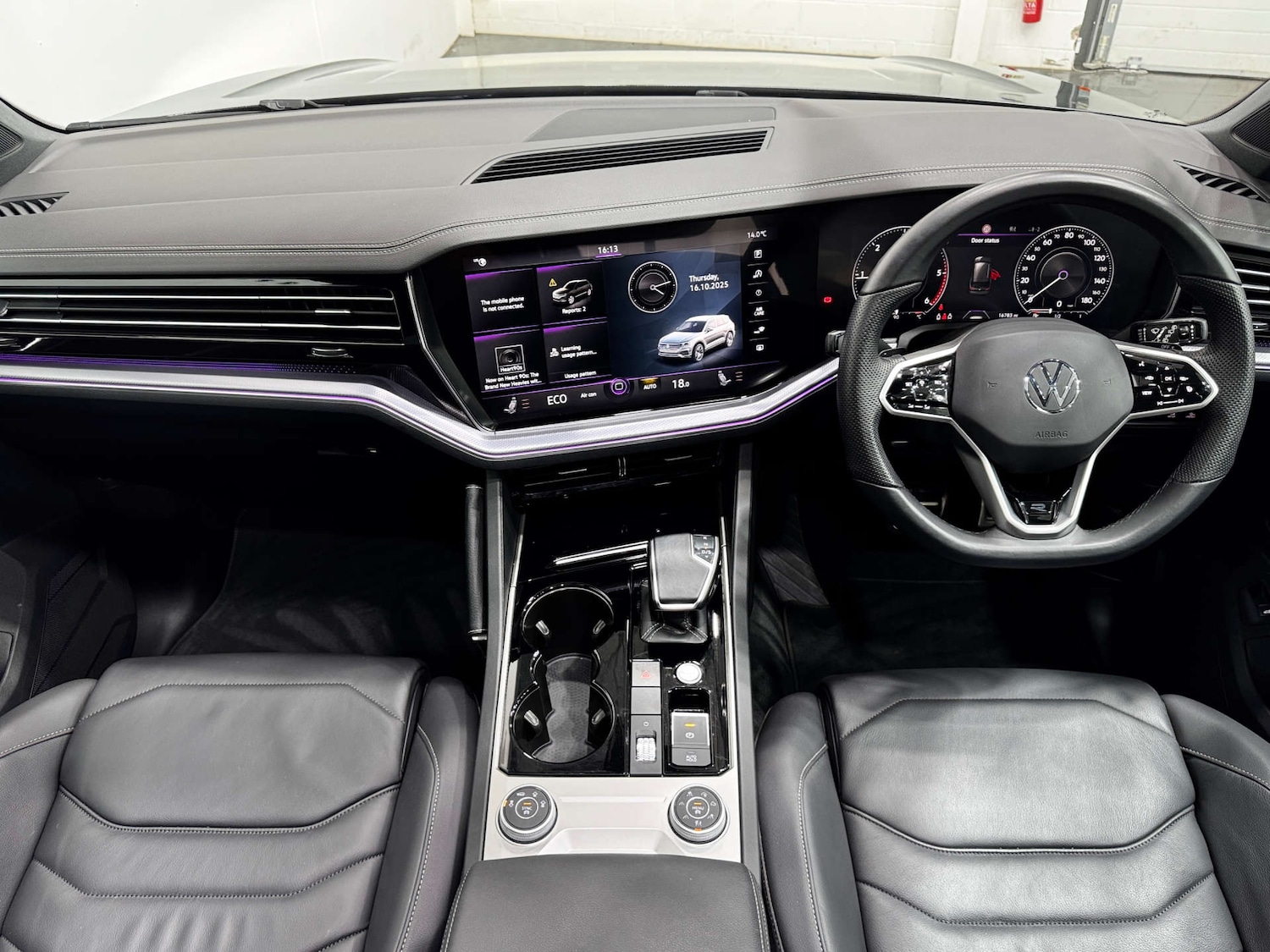 Used Volkswagen Touareg 2023 for sale - 76265242: Photo 20