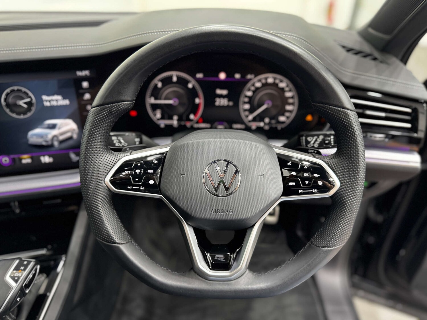 Used Volkswagen Touareg 2023 for sale - 76265242: Photo 22