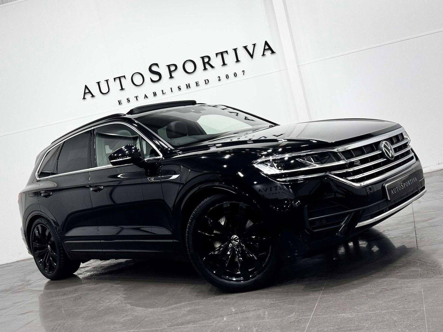 Used Volkswagen Touareg 2023 for sale - 76265242: Photo 50