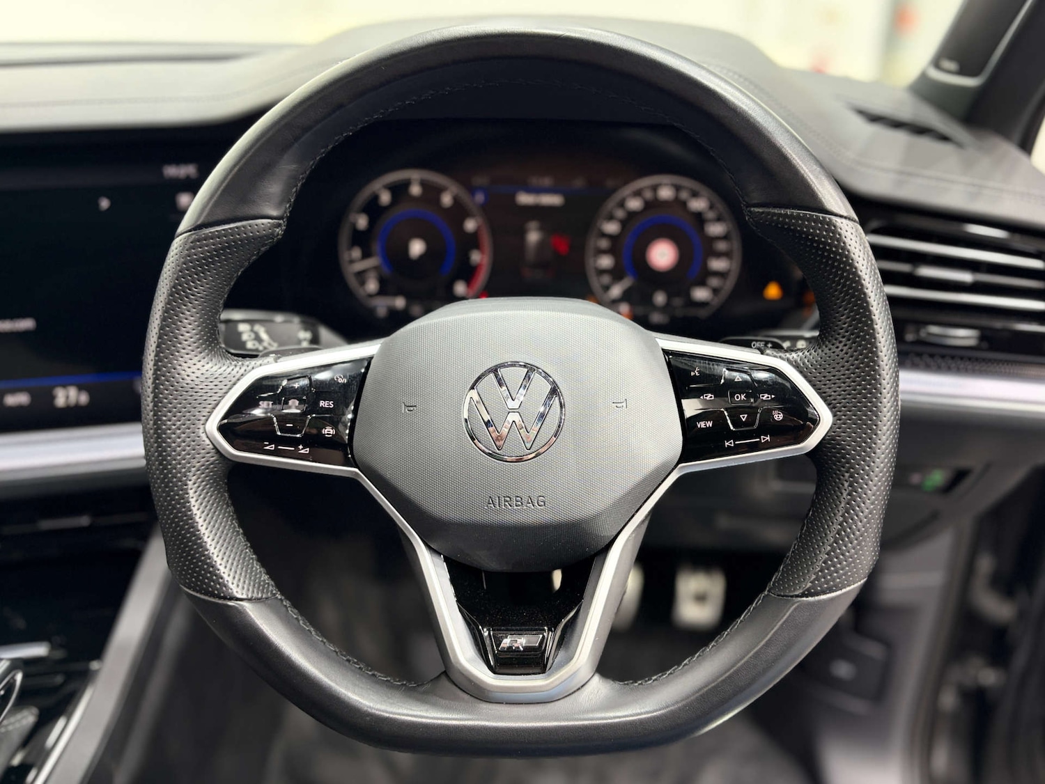 Used Volkswagen Touareg 2021 for sale - 76255860: Photo 18