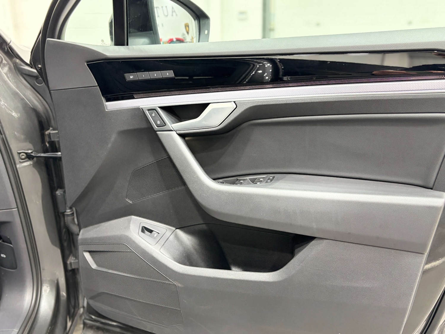 Used Volkswagen Touareg 2021 for sale - 76255860: Photo 39