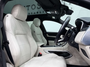 Used Jaguar F-Pace 2024 for sale - 79222043: Photo