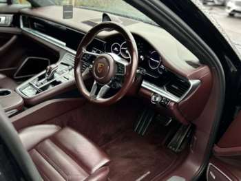 Used Porsche Panamera 2018 for sale - 71492660: Photo