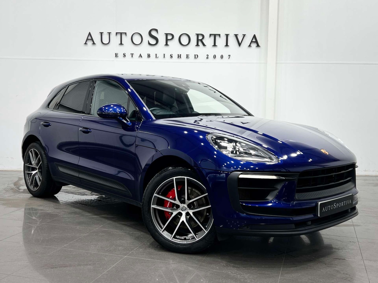 Used Porsche Macan 2022 for sale - 76277630: Photo 1