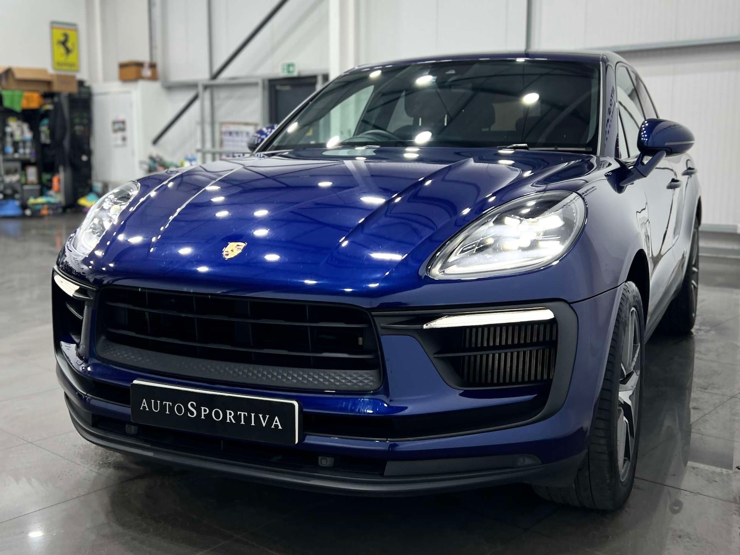 Used Porsche Macan 2022 for sale - 76277630: Photo 11