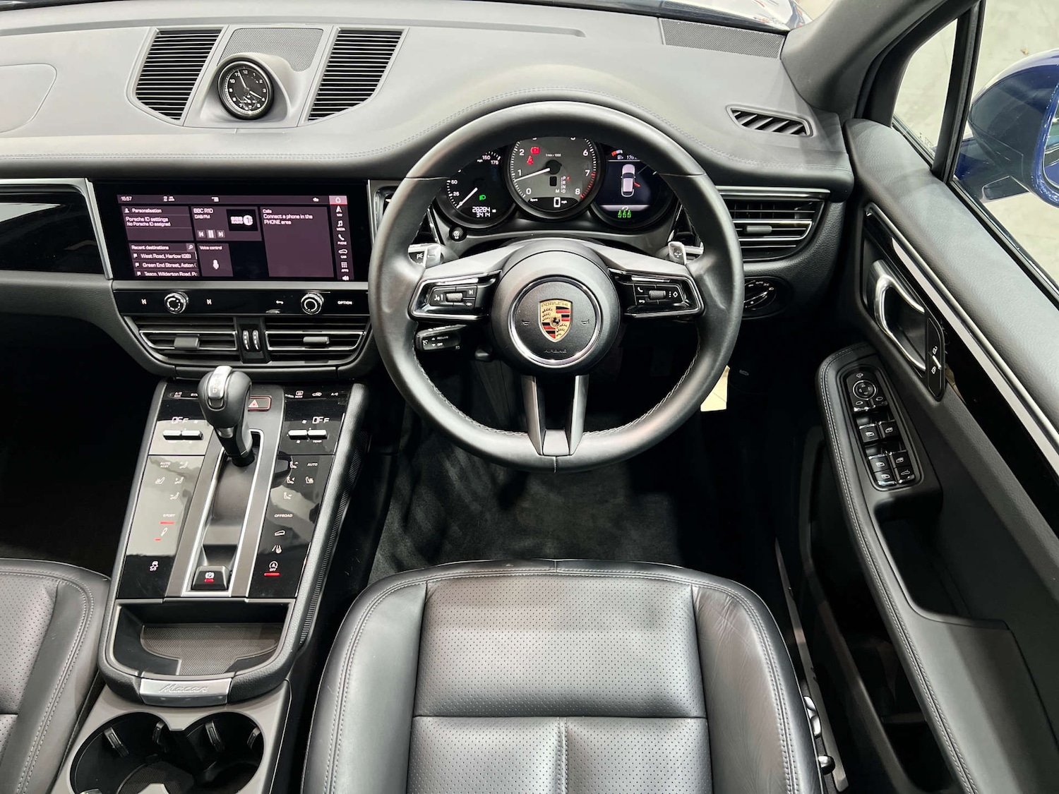 Used Porsche Macan 2022 for sale - 76277630: Photo 21
