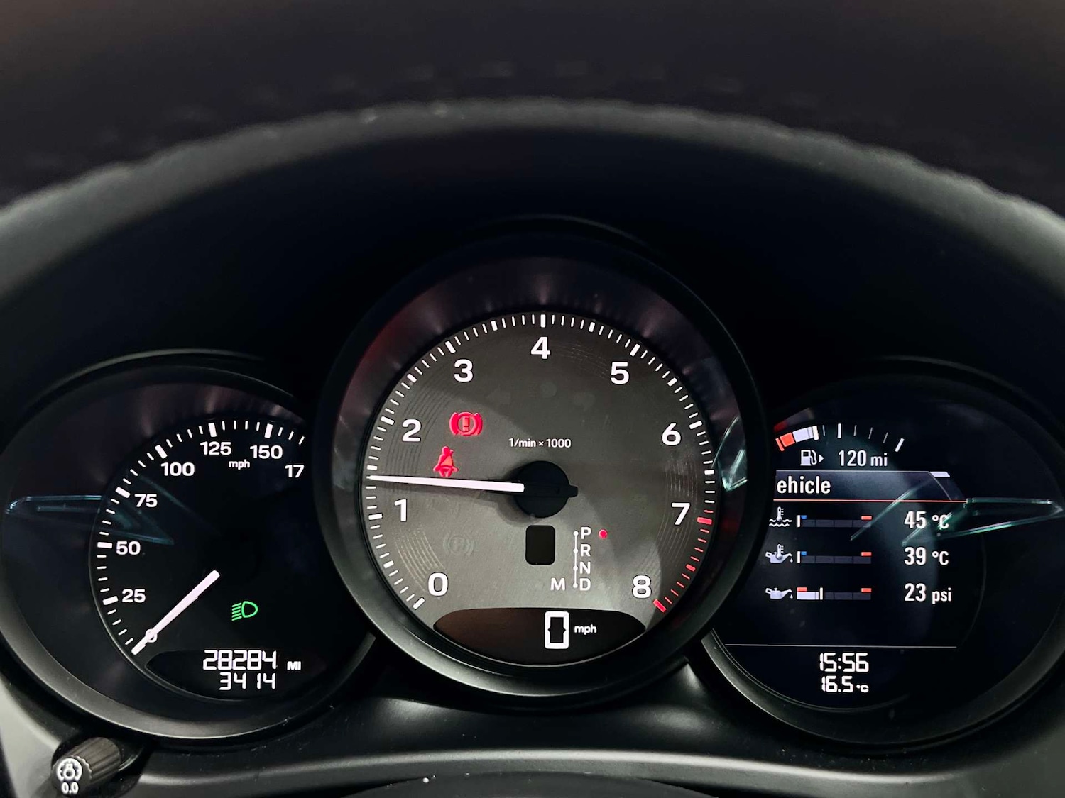 Used Porsche Macan 2022 for sale - 76277630: Photo 23
