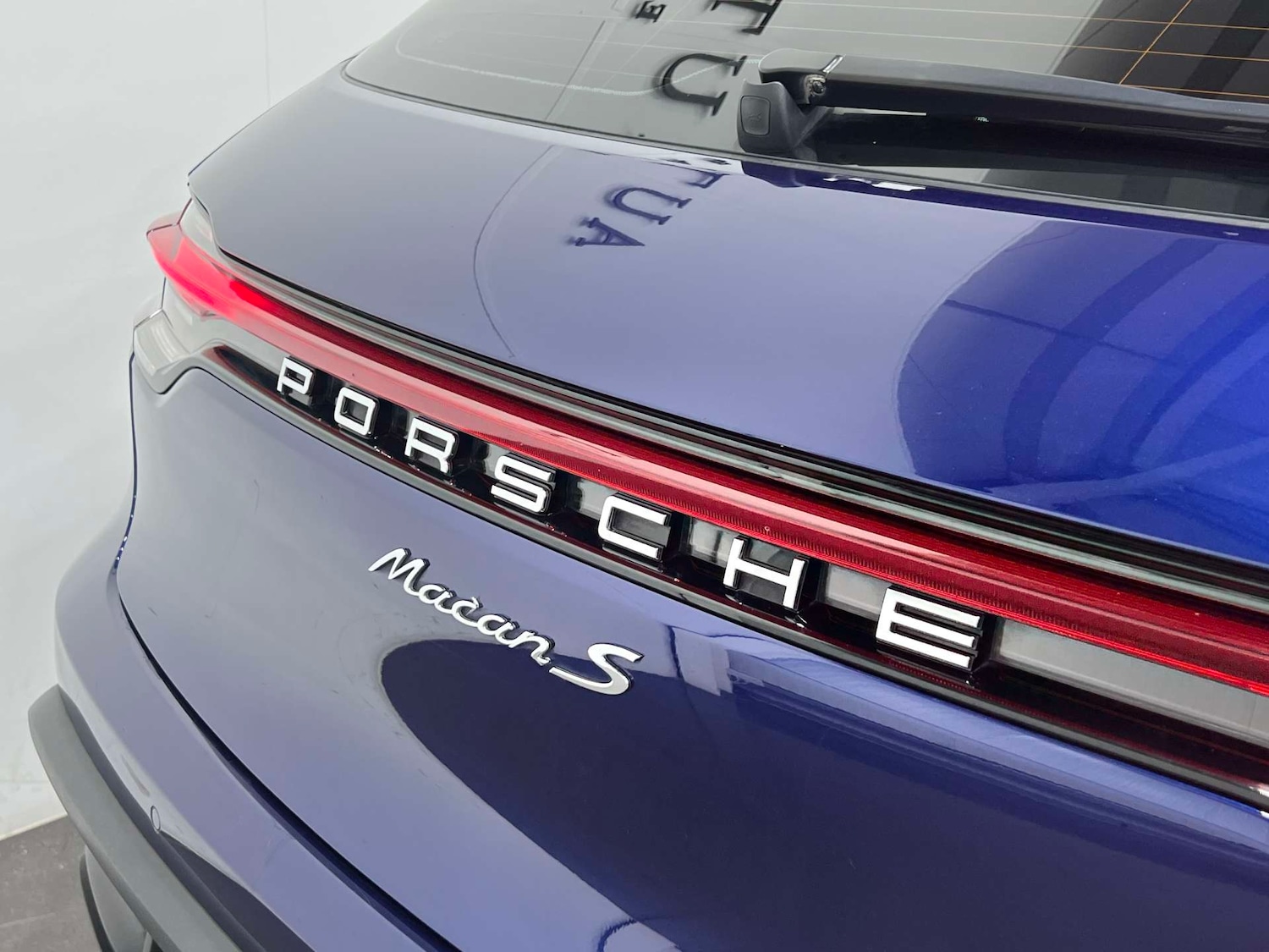Used Porsche Macan 2022 for sale - 76277630: Photo 26
