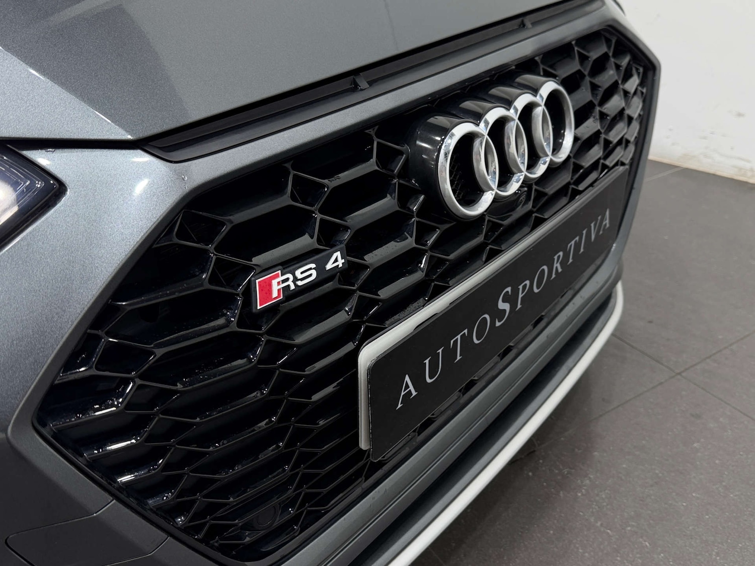 Used Audi RS4 2022 for sale - 77833878: Photo 36