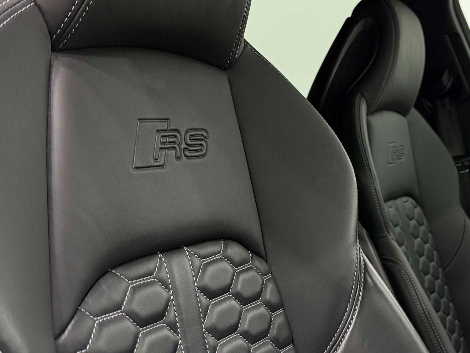 Used Audi RS4 2022 for sale - 77833878: Photo 48