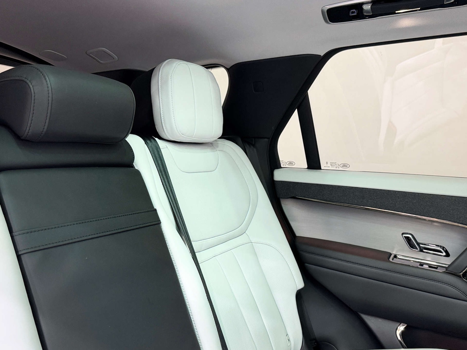 Used Land Rover Range Rover Sport 2024 for sale - 76830063: Photo 17