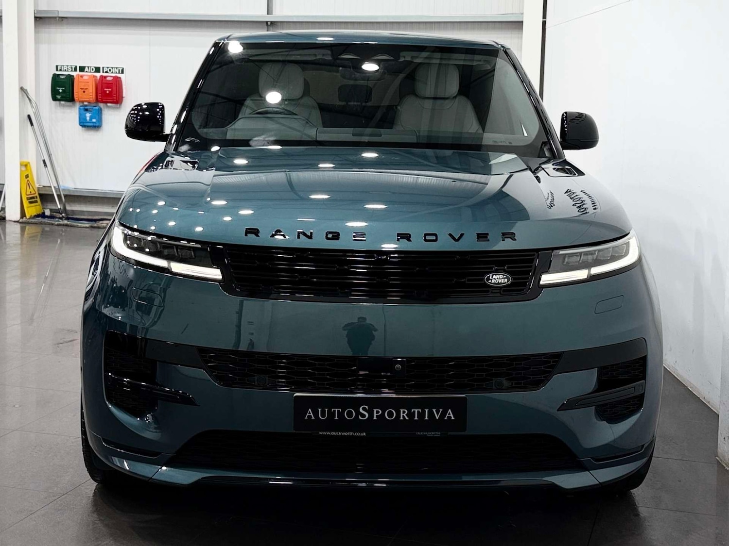 Used Land Rover Range Rover Sport 2024 for sale - 76830063: Photo 9