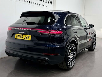 Used Porsche Cayenne 2019 for sale - 79233077: Photo